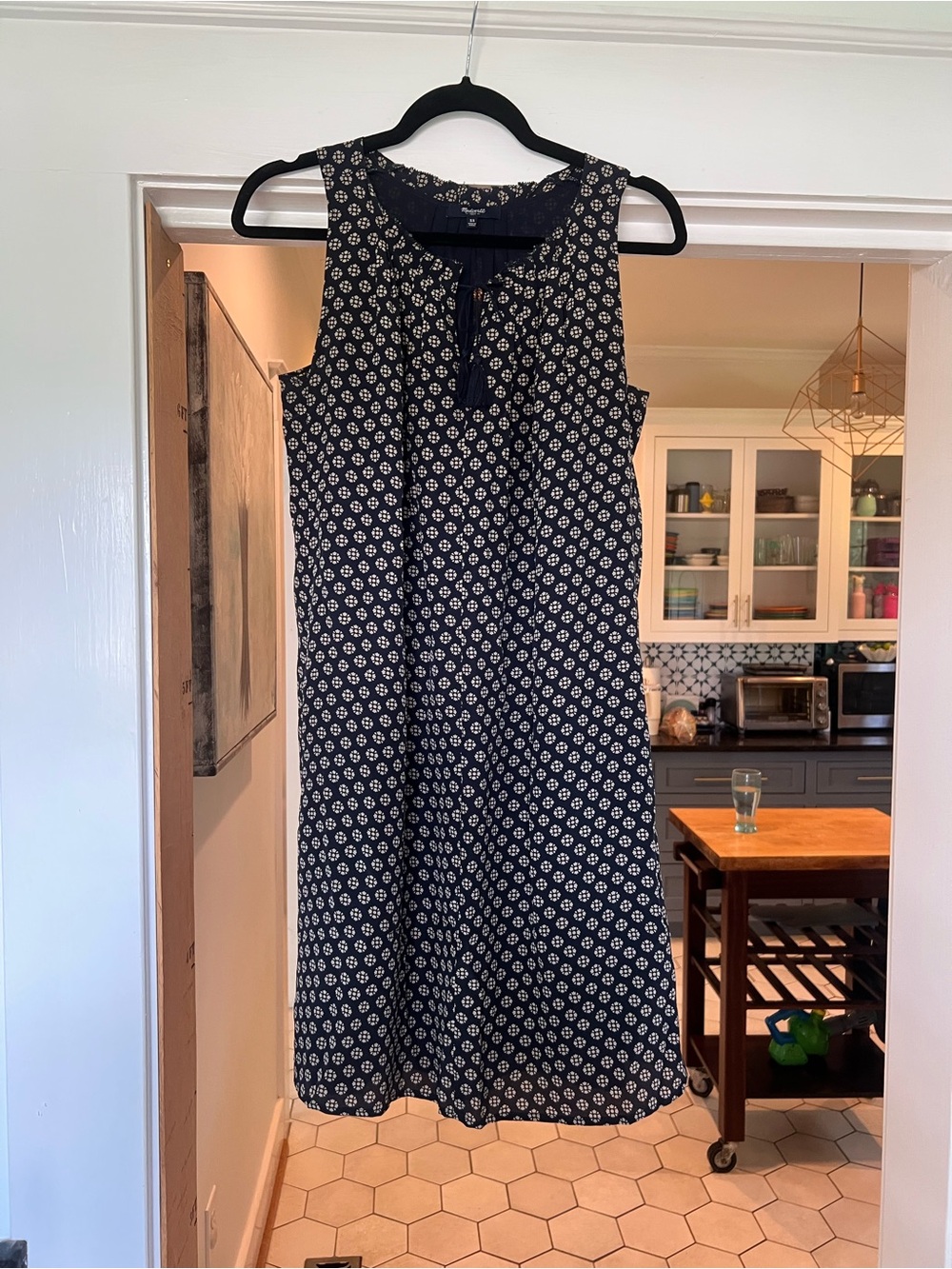 Madewell Navy and White Sleeveless Printed Shift Dress